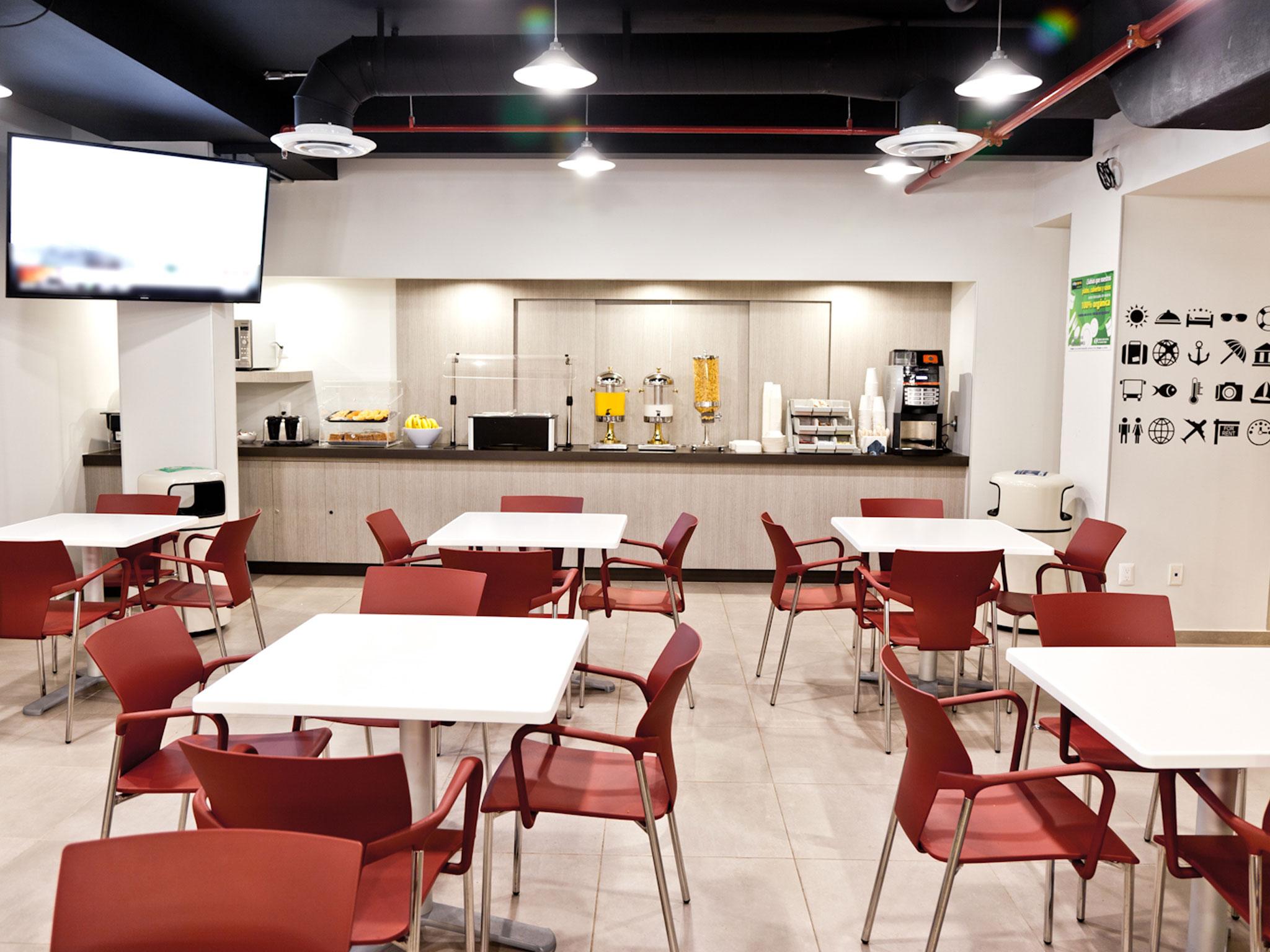 City Express Junior By Marriott Puebla Angelopolis Ngoại thất bức ảnh