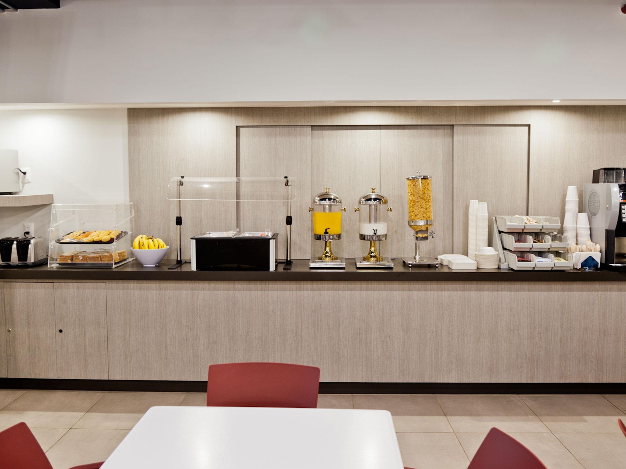 City Express Junior By Marriott Puebla Angelopolis Ngoại thất bức ảnh