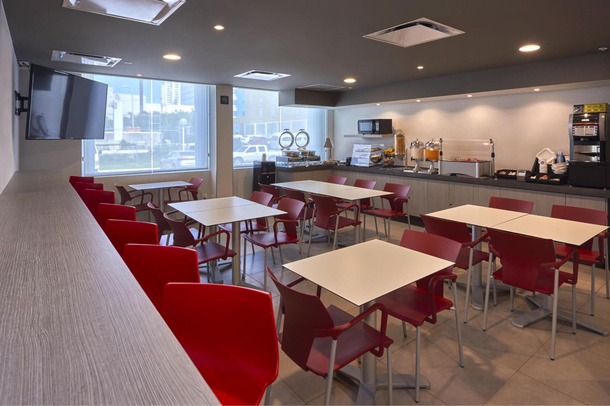 City Express Junior By Marriott Puebla Angelopolis Ngoại thất bức ảnh