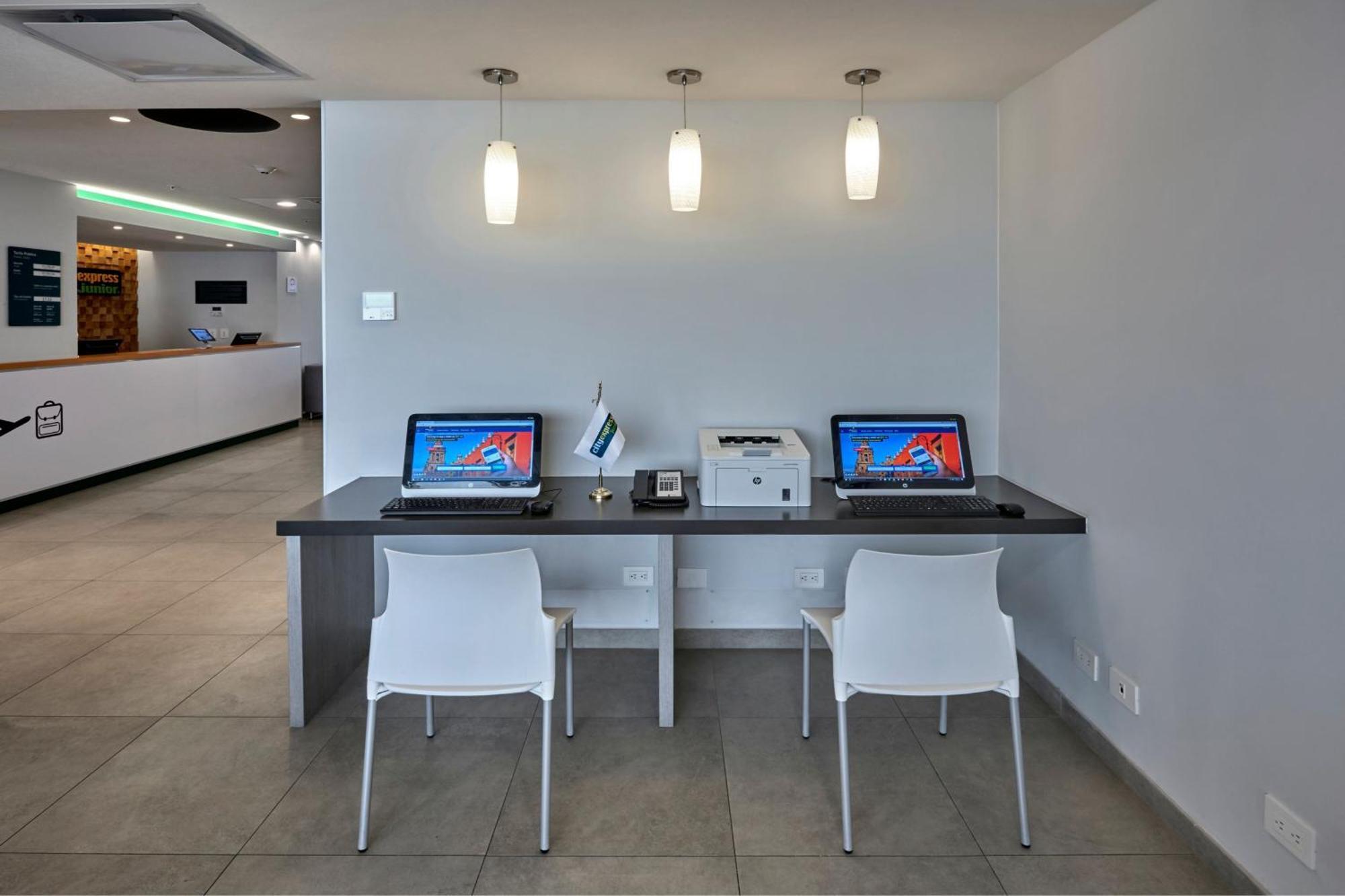 City Express Junior By Marriott Puebla Angelopolis Ngoại thất bức ảnh