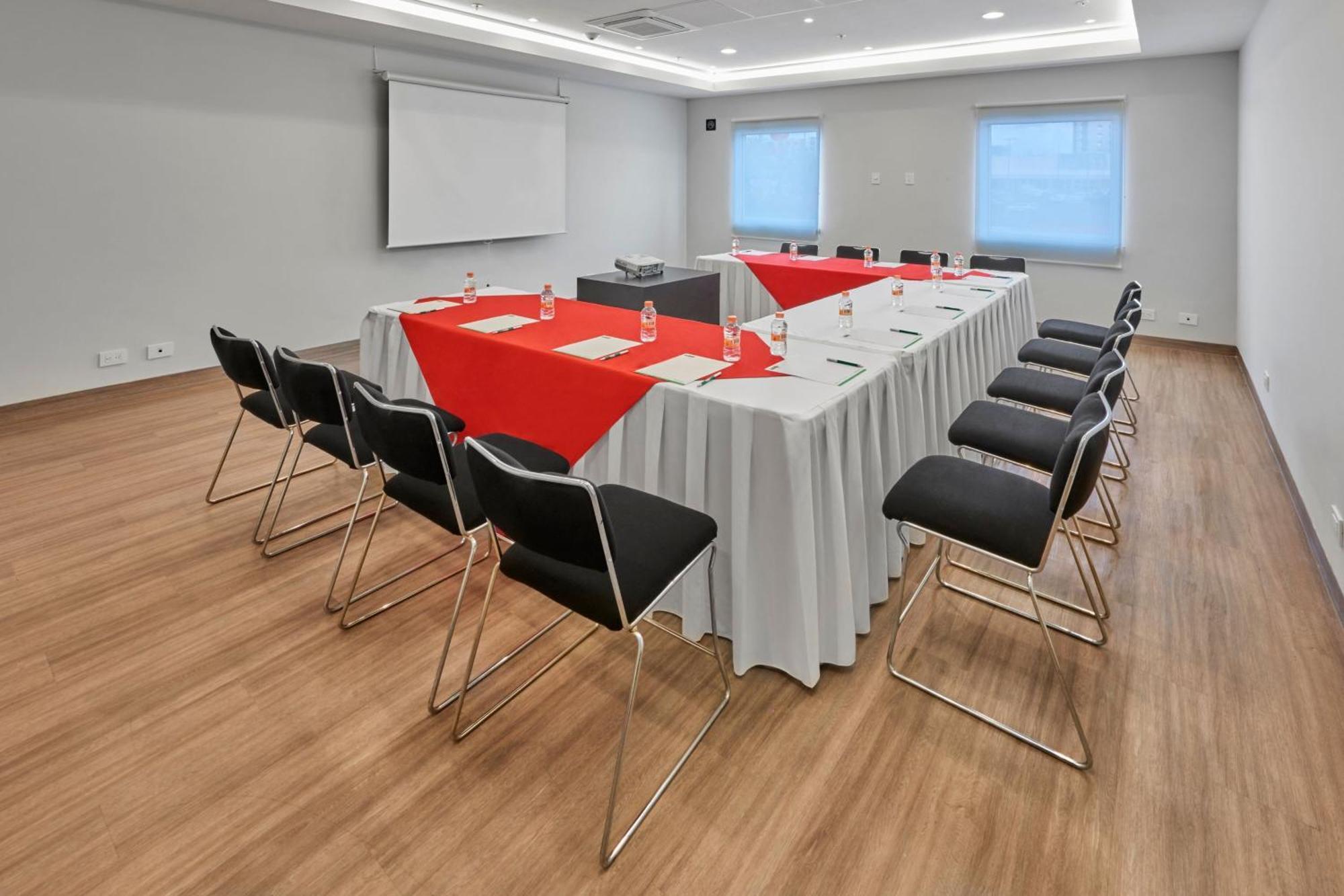 City Express Junior By Marriott Puebla Angelopolis Ngoại thất bức ảnh